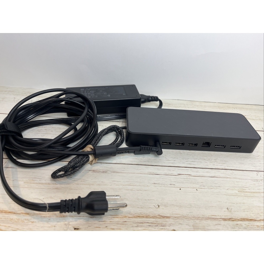 HP USB-C Universal Dock Station HSA-B005DS w/ 90W AC